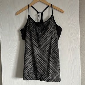 Athletic bra / top combo